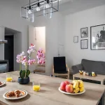 Апартаменты Loft Du Vieux - Centre Historique